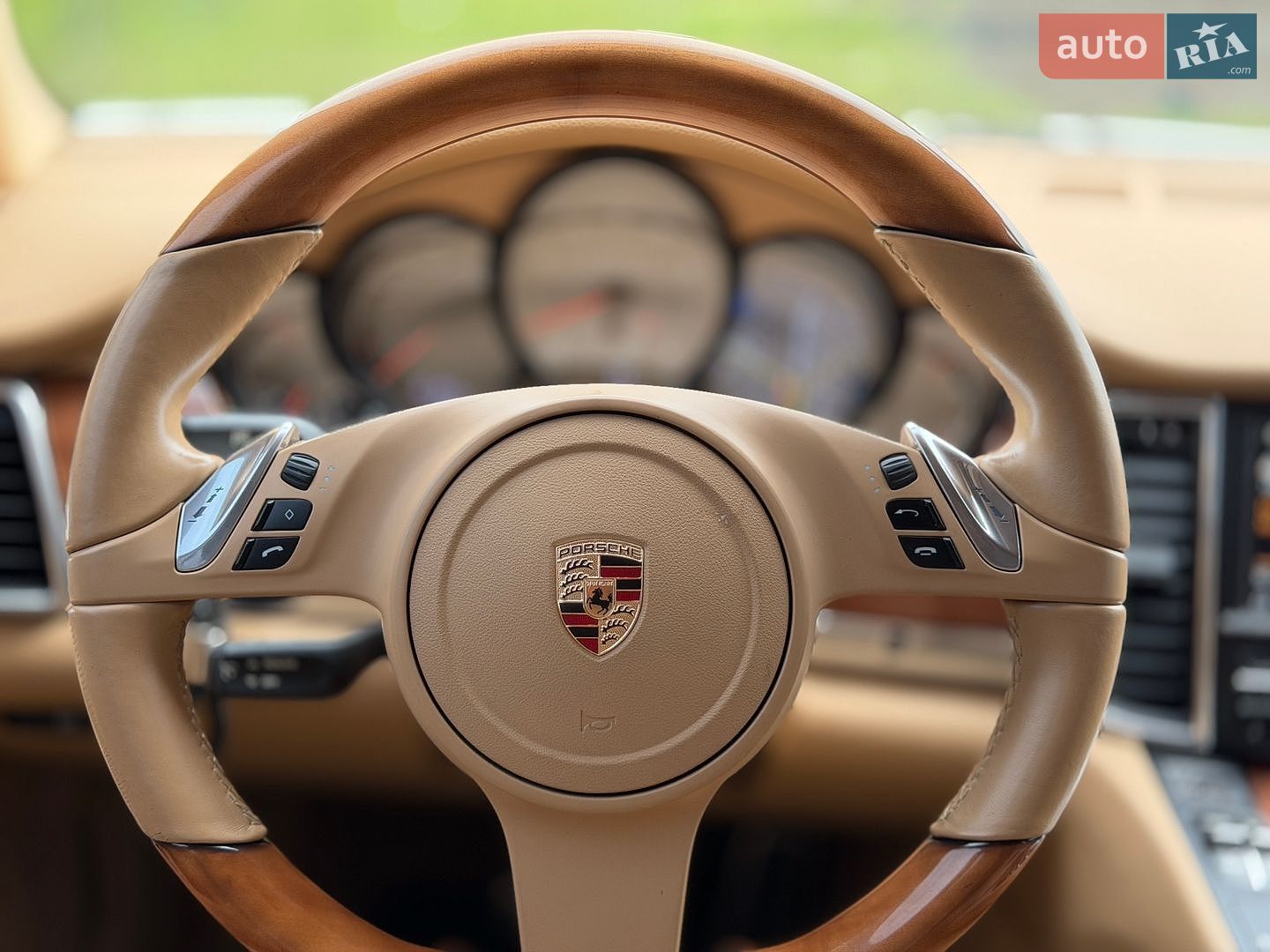 Porsche Panamera 2012 VIN WP0ZZZ97ZCL051904 фото оголошення 13 з 73