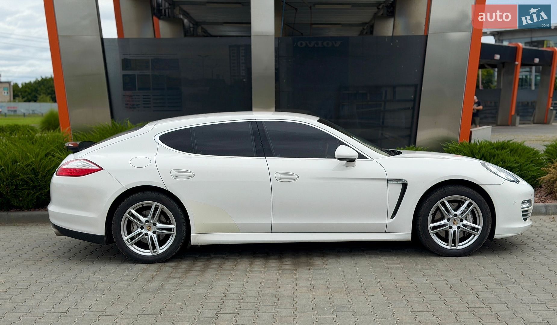 Porsche Panamera 2012 VIN WP0ZZZ97ZCL051904 фото оголошення 16 з 73