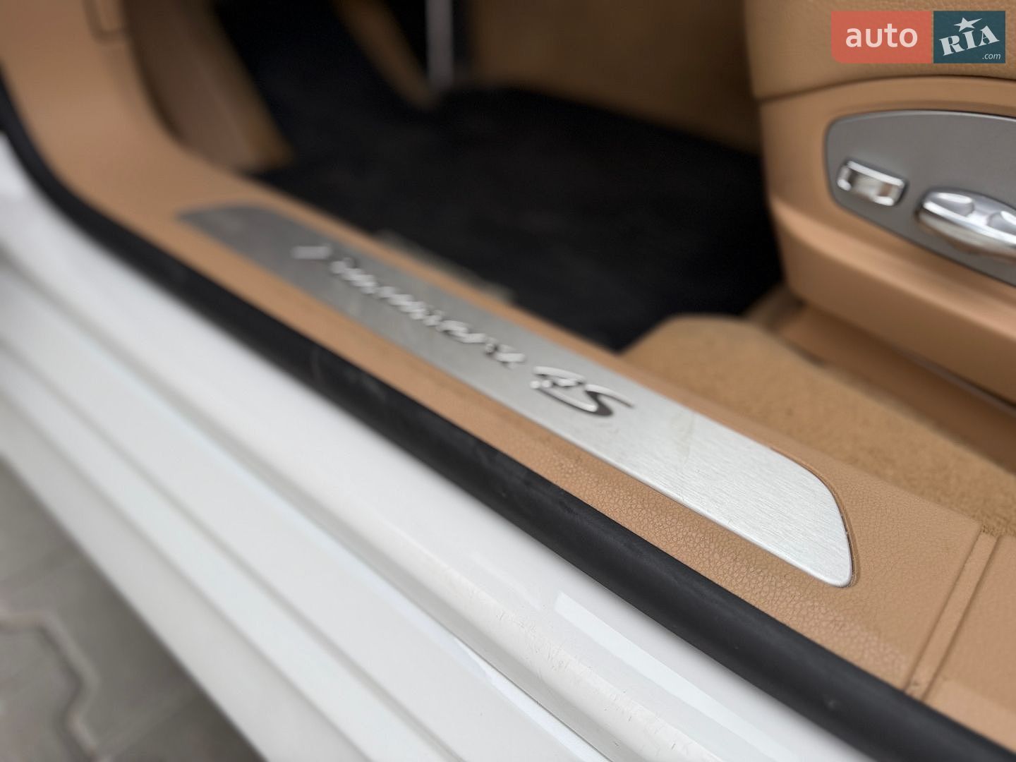 Porsche Panamera 2012 VIN WP0ZZZ97ZCL051904 фото оголошення 43 з 73