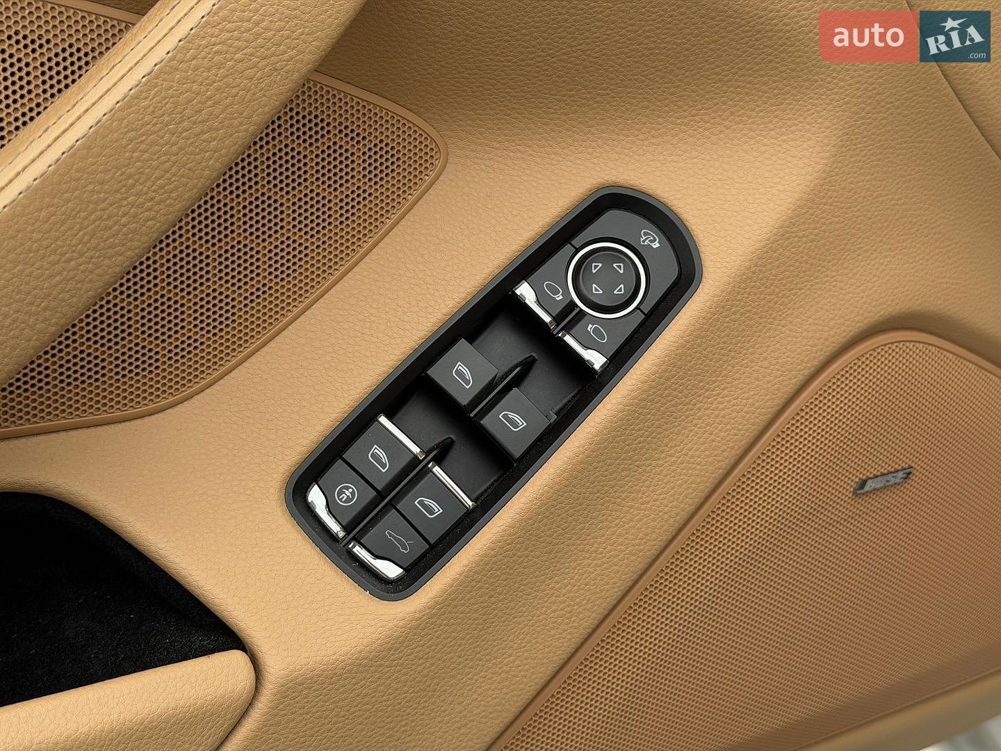 Porsche Panamera 2012 VIN WP0ZZZ97ZCL051904 фото оголошення 45 з 73