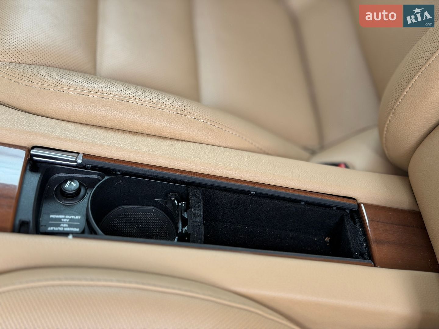 Porsche Panamera 2012 VIN WP0ZZZ97ZCL051904 фото оголошення 63 з 73