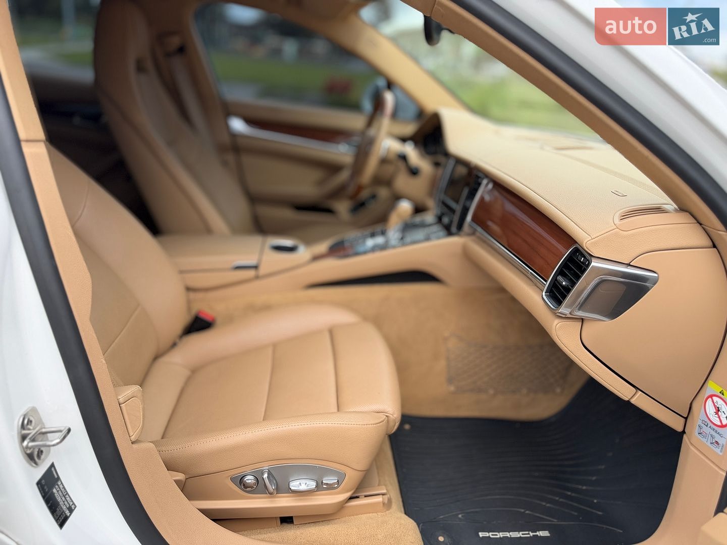 Porsche Panamera 2012 VIN WP0ZZZ97ZCL051904 фото оголошення 72 з 73