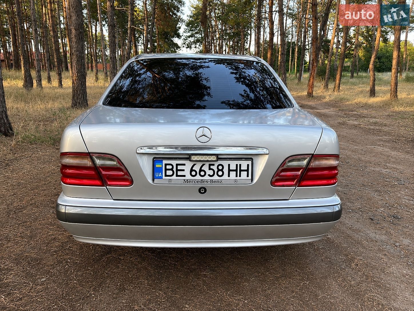 Mercedes-Benz E-Class 2000 VIN WDB2100351B043869 фото оголошення 5 з 9