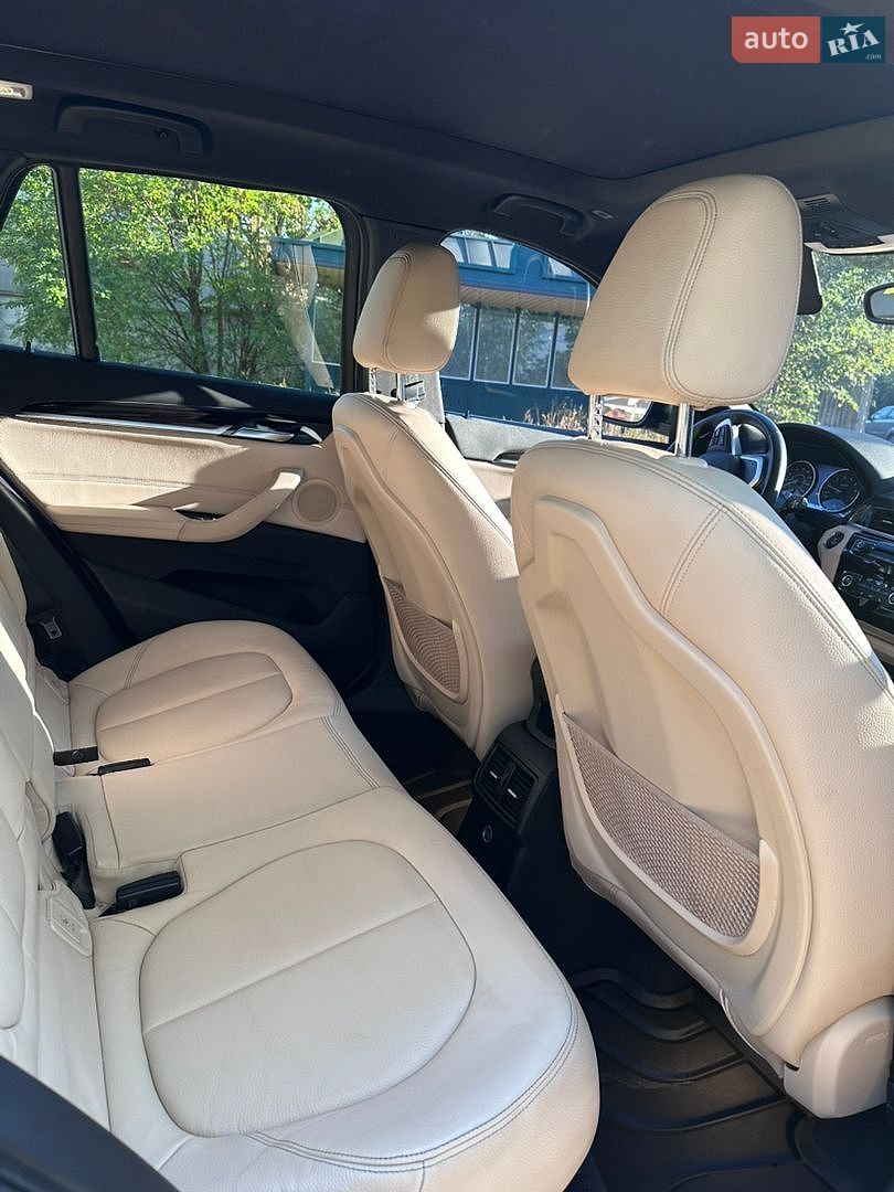 BMW X1 2016 VIN WBXHT3C30G5E49120 фото оголошення 12 з 14