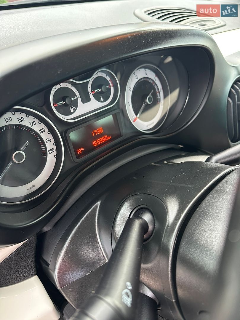 Fiat 500l 2014 VIN ZFA19900005139865 фото оголошення 21 з 44