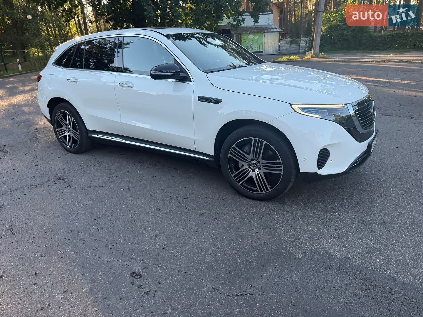Mercedes-Benz EQC 2022 VIN W1K2938901F043541 фото оголошення 3 з 15