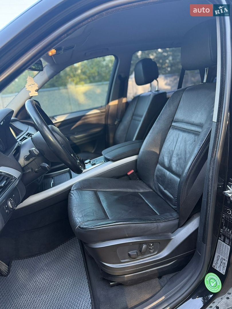 BMW X5 2007 VIN WBAFF41030L102001 фото оголошення 33 з 52