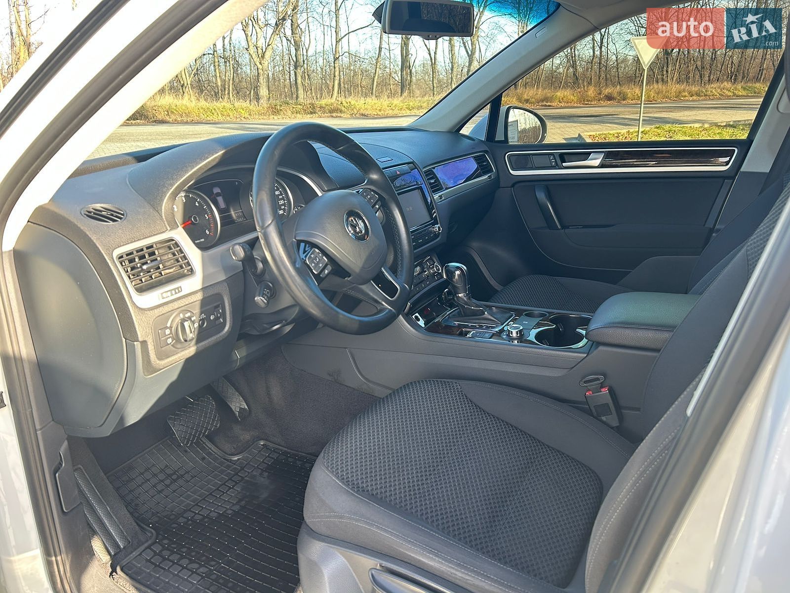 Volkswagen Touareg 2012 VIN WVGZZZ7PZDD011494 фото оголошення 8 з 10
