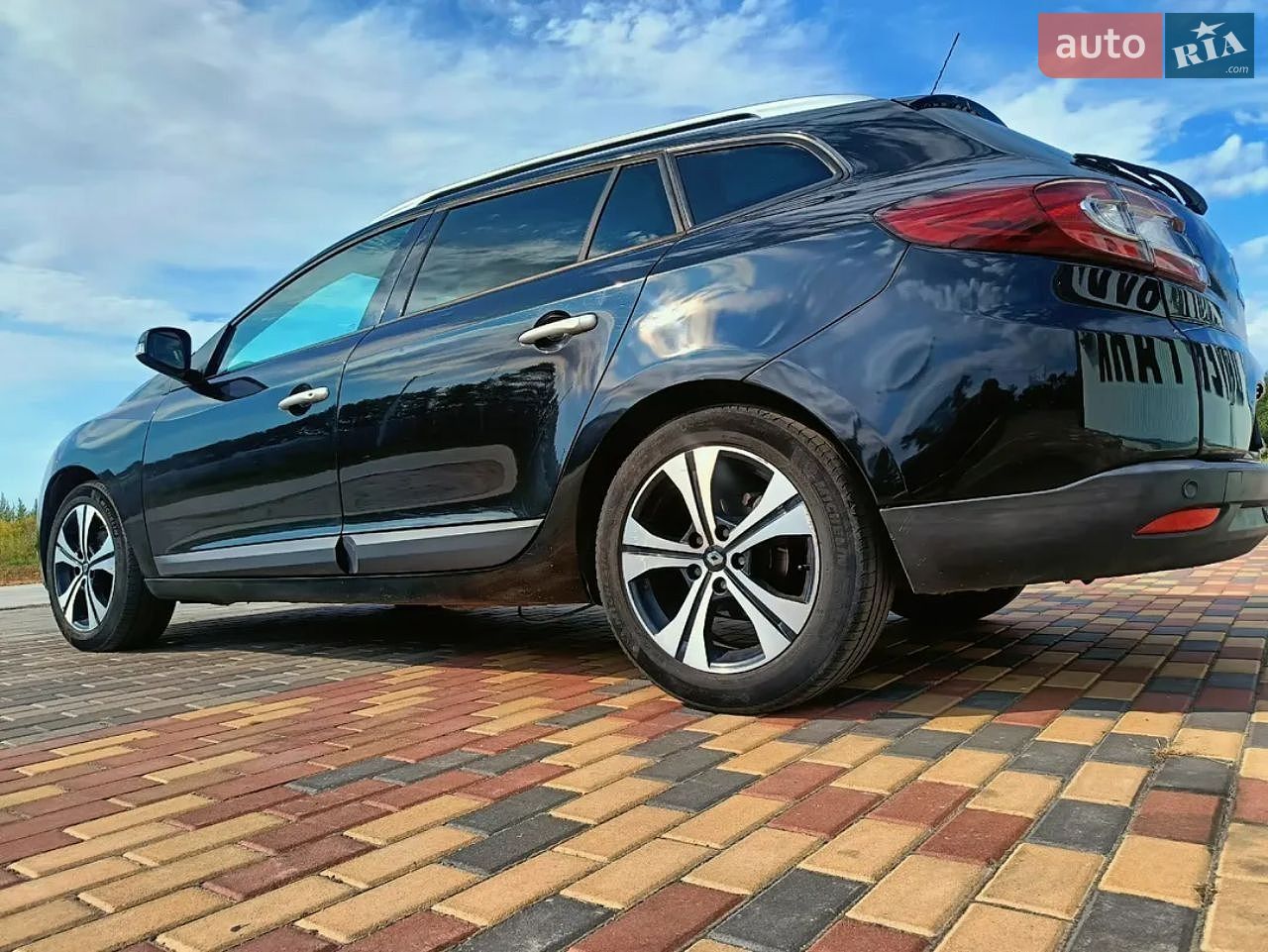 Renault Megane 2011 VIN VF1KZ1V0645462785 фото оголошення 5 з 16