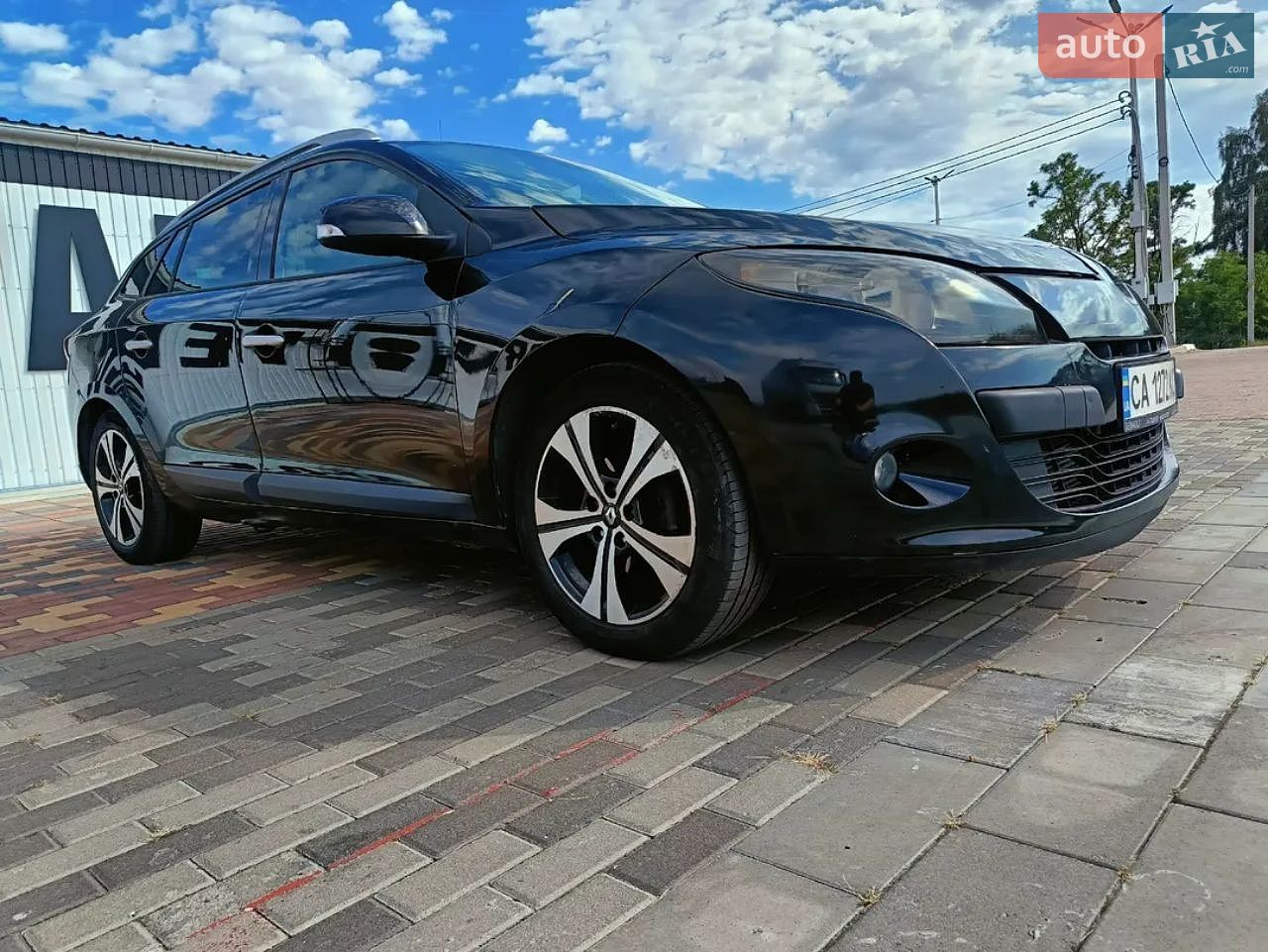Renault Megane 2011 VIN VF1KZ1V0645462785 фото оголошення 2 з 16