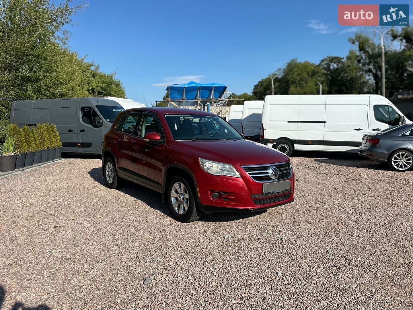 Volkswagen Tiguan 2010 VIN WVGBV7AX5AW003369 фото оголошення 12 з 27