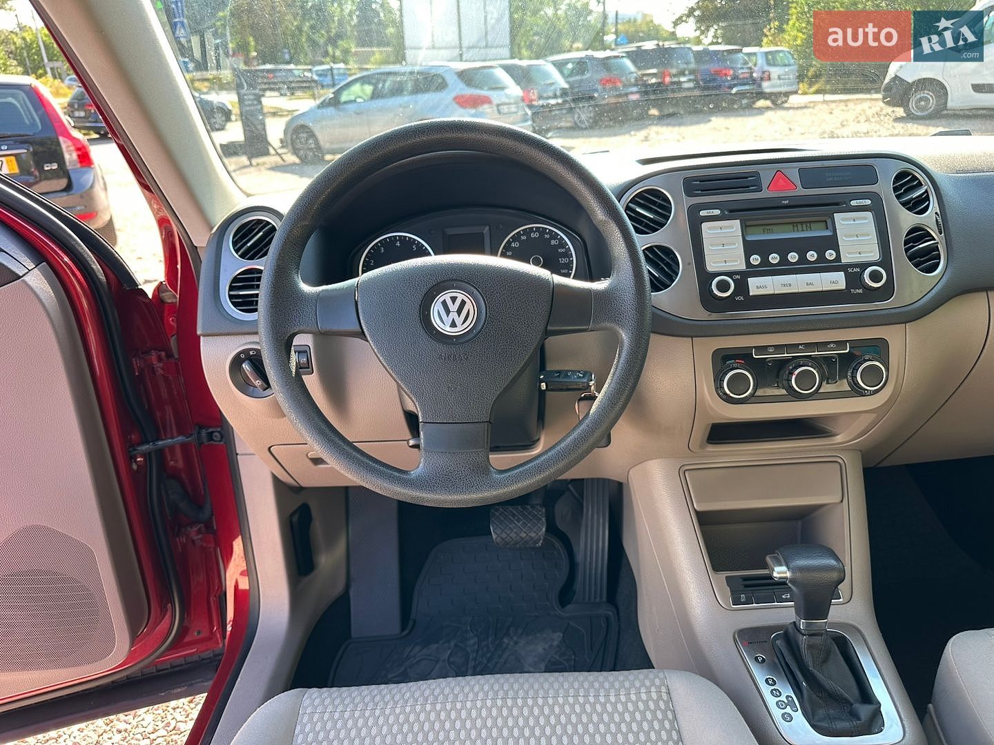 Volkswagen Tiguan 2010 VIN WVGBV7AX5AW003369 фото оголошення 20 з 27