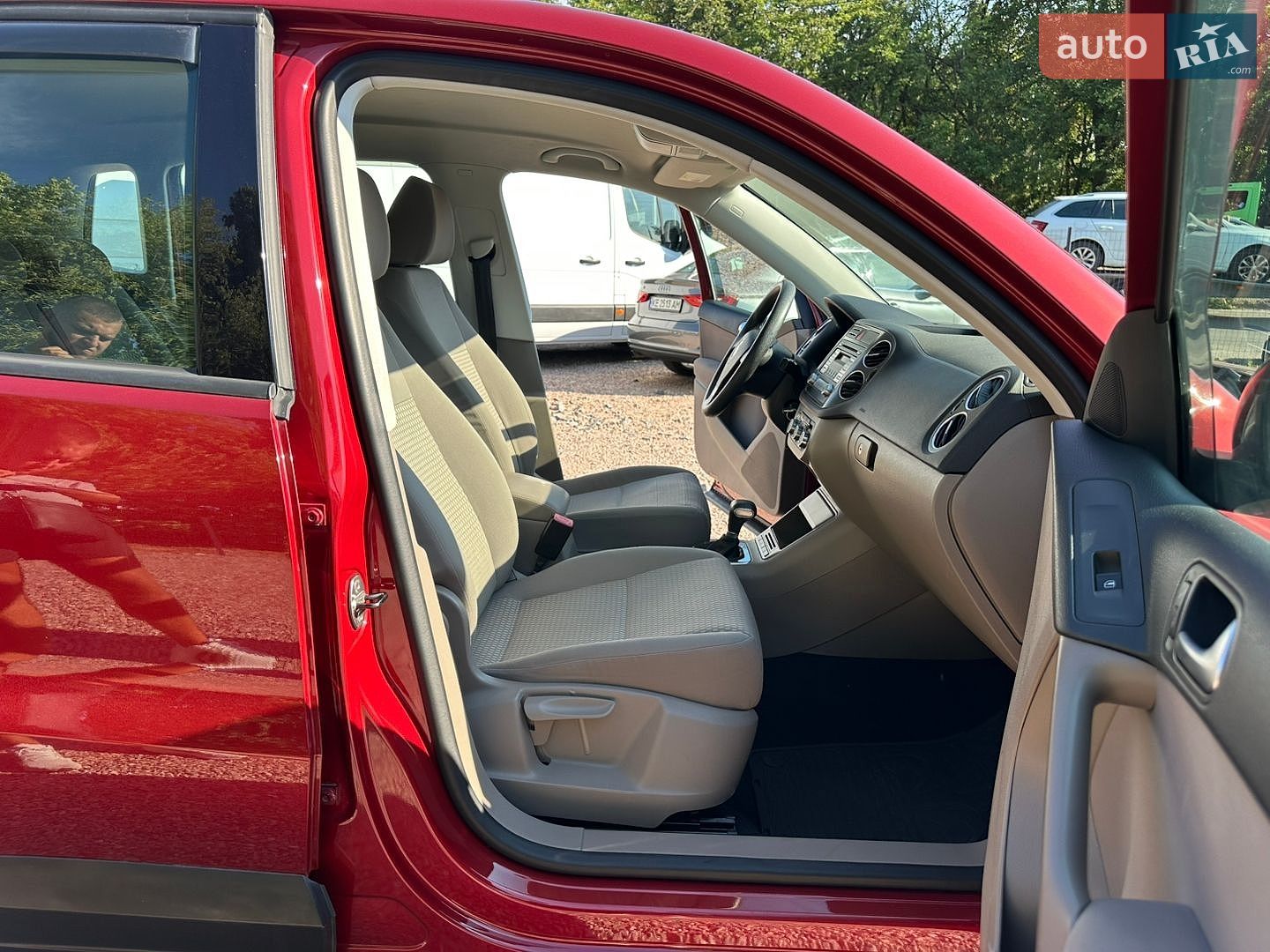 Volkswagen Tiguan 2010 VIN WVGBV7AX5AW003369 фото оголошення 24 з 27