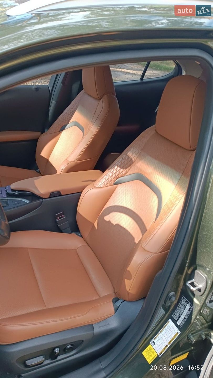 Lexus UX 2020 VIN JTHP3JBH9M2034977 фото оголошення 12 з 24