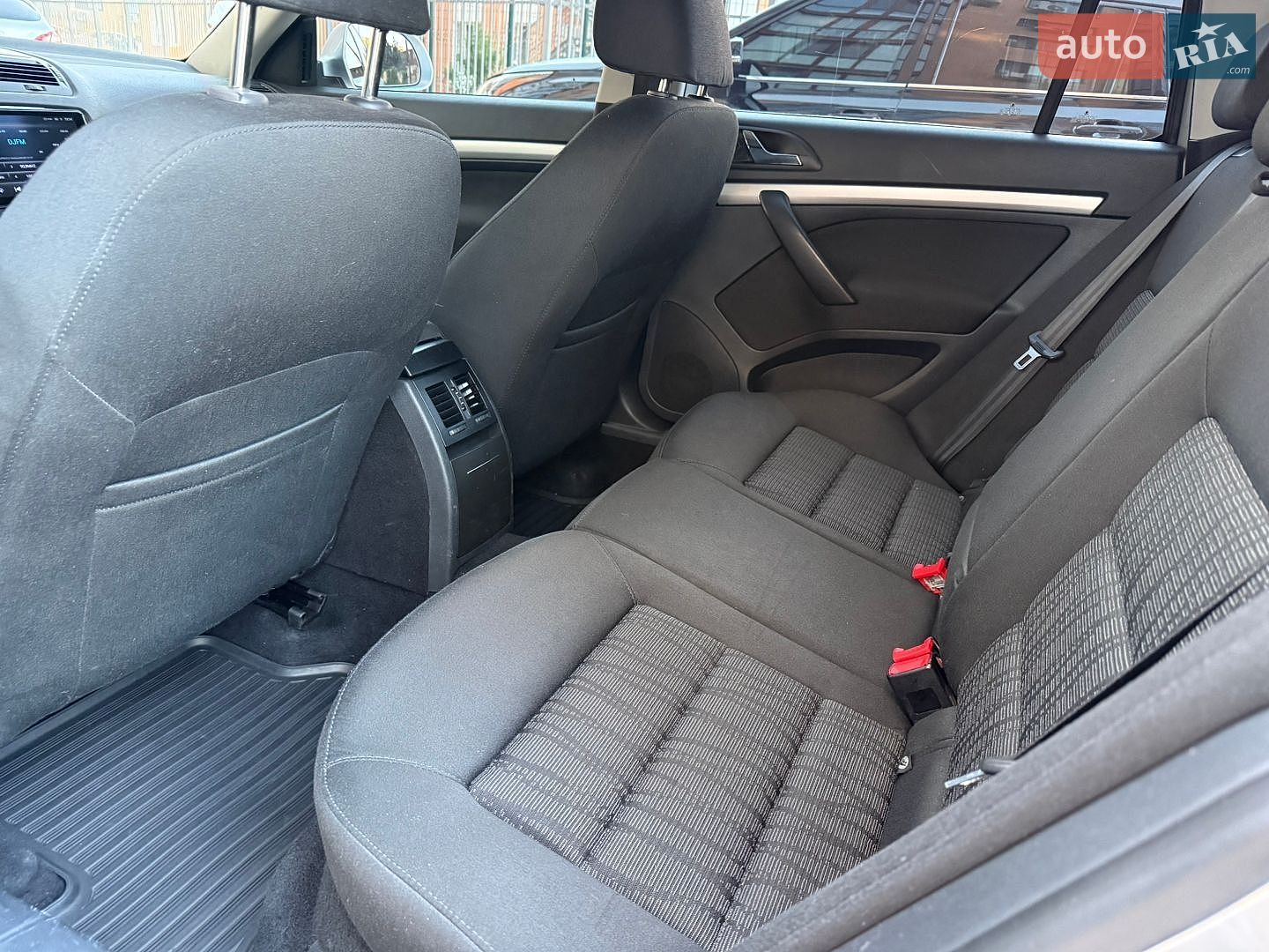 Skoda Octavia 2010 VIN TMBGT61Z6A2116802 фото оголошення 14 з 46
