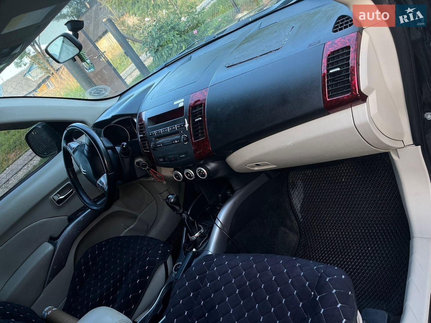 Citroen C-Crosser 2008 VIN VF7VV4HNH9U950637 фото оголошення 10 з 15