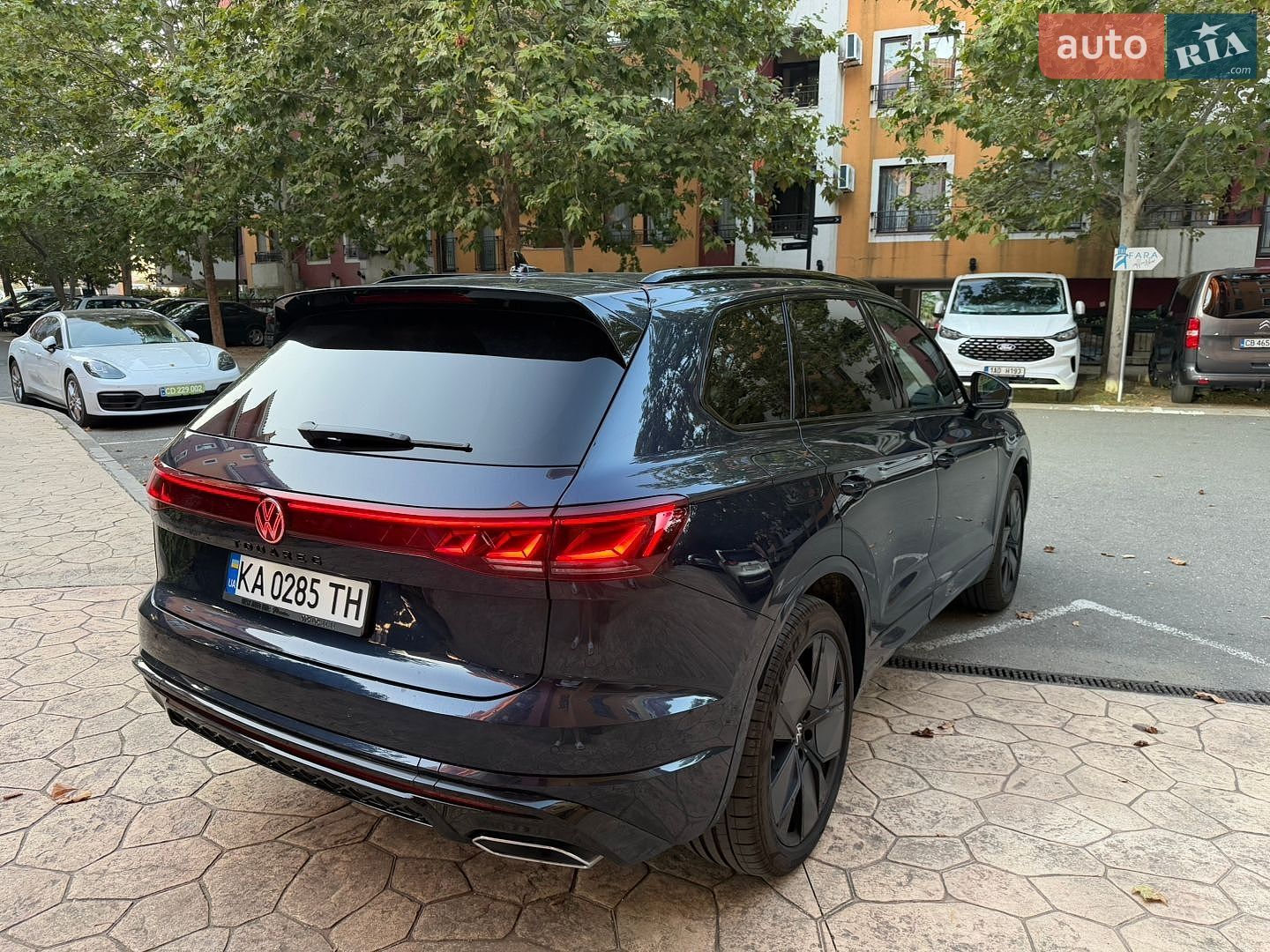 Volkswagen Touareg 2026 VIN WVGZZZCR5TD023990 фото оголошення 4 з 17