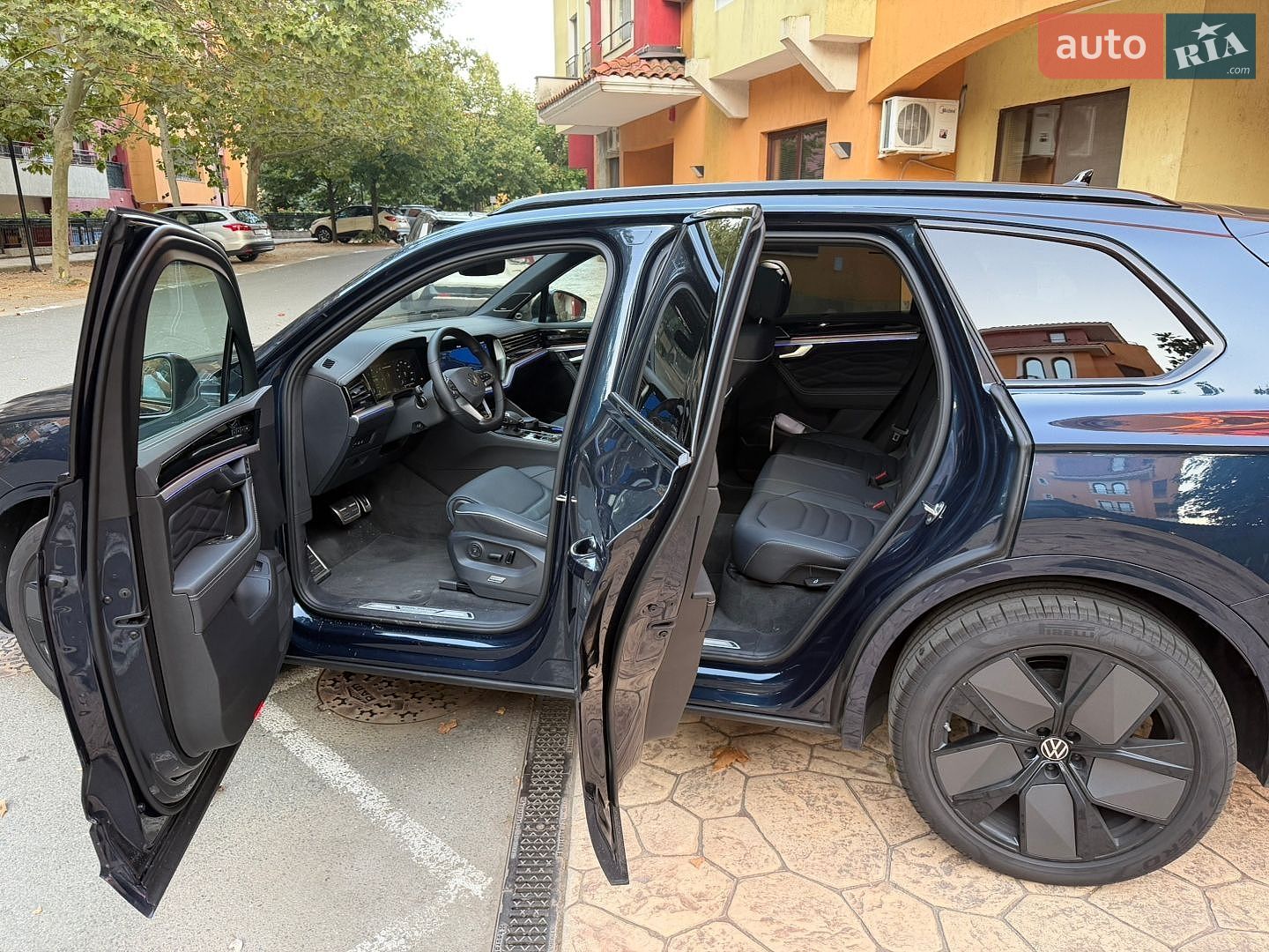 Volkswagen Touareg 2026 VIN WVGZZZCR5TD023990 фото оголошення 7 з 17