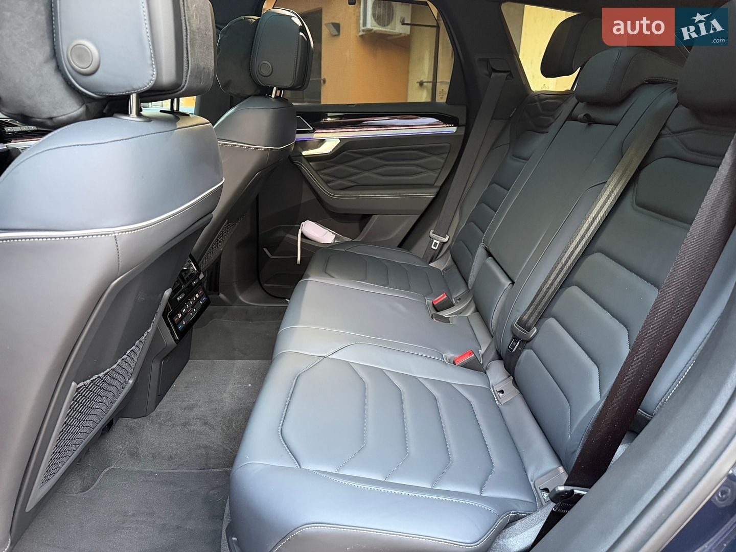 Volkswagen Touareg 2026 VIN WVGZZZCR5TD023990 фото оголошення 9 з 17
