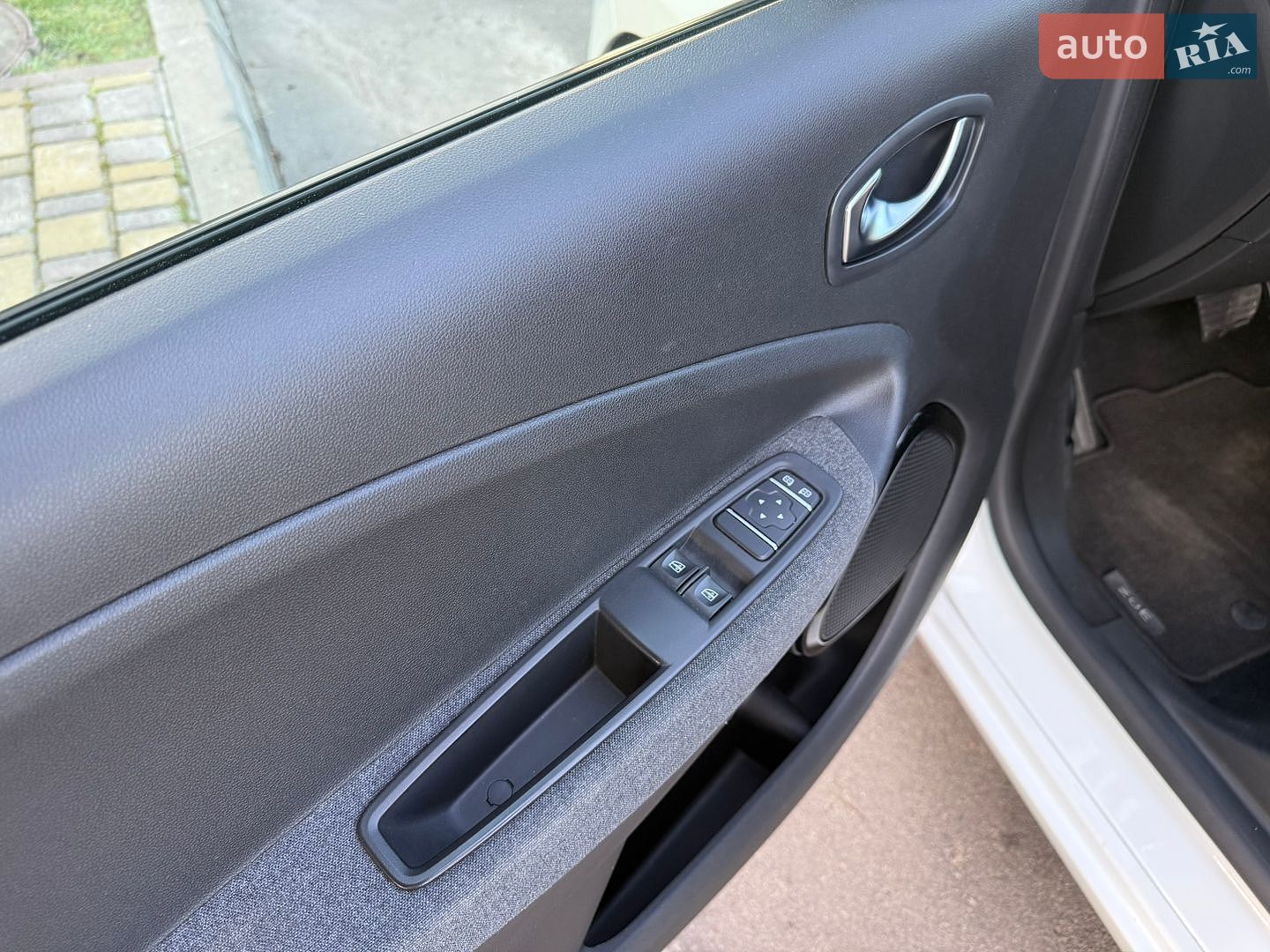 Renault Zoe 2020 VIN VF1AG000766848056 фото оголошення 31 з 71