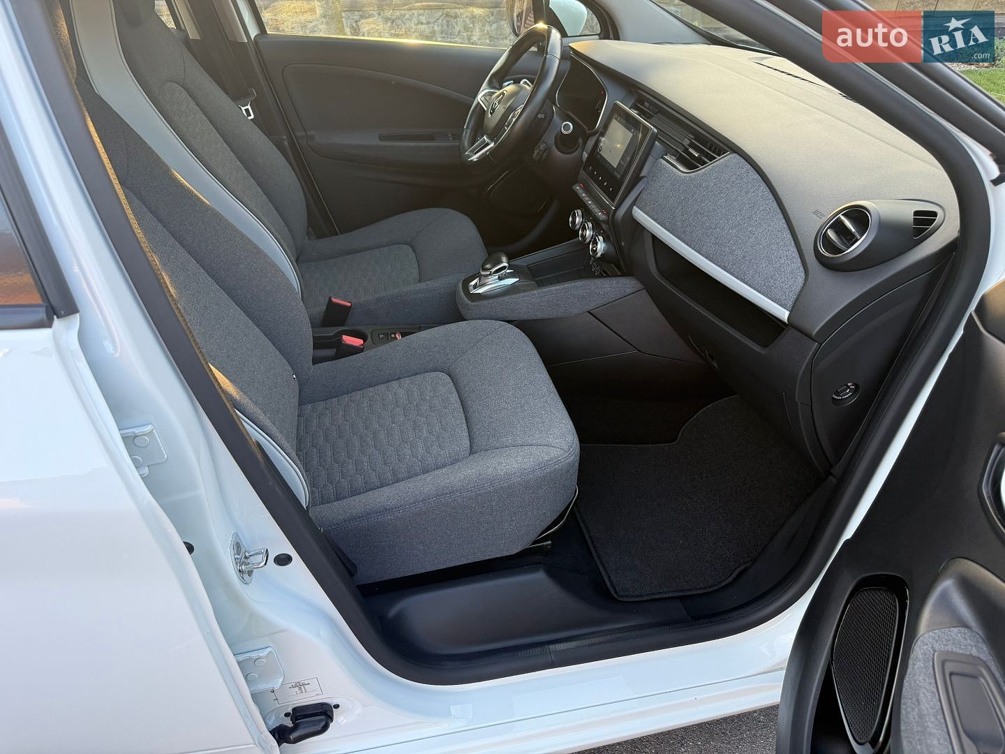 Renault Zoe 2020 VIN VF1AG000766848056 фото оголошення 52 з 71