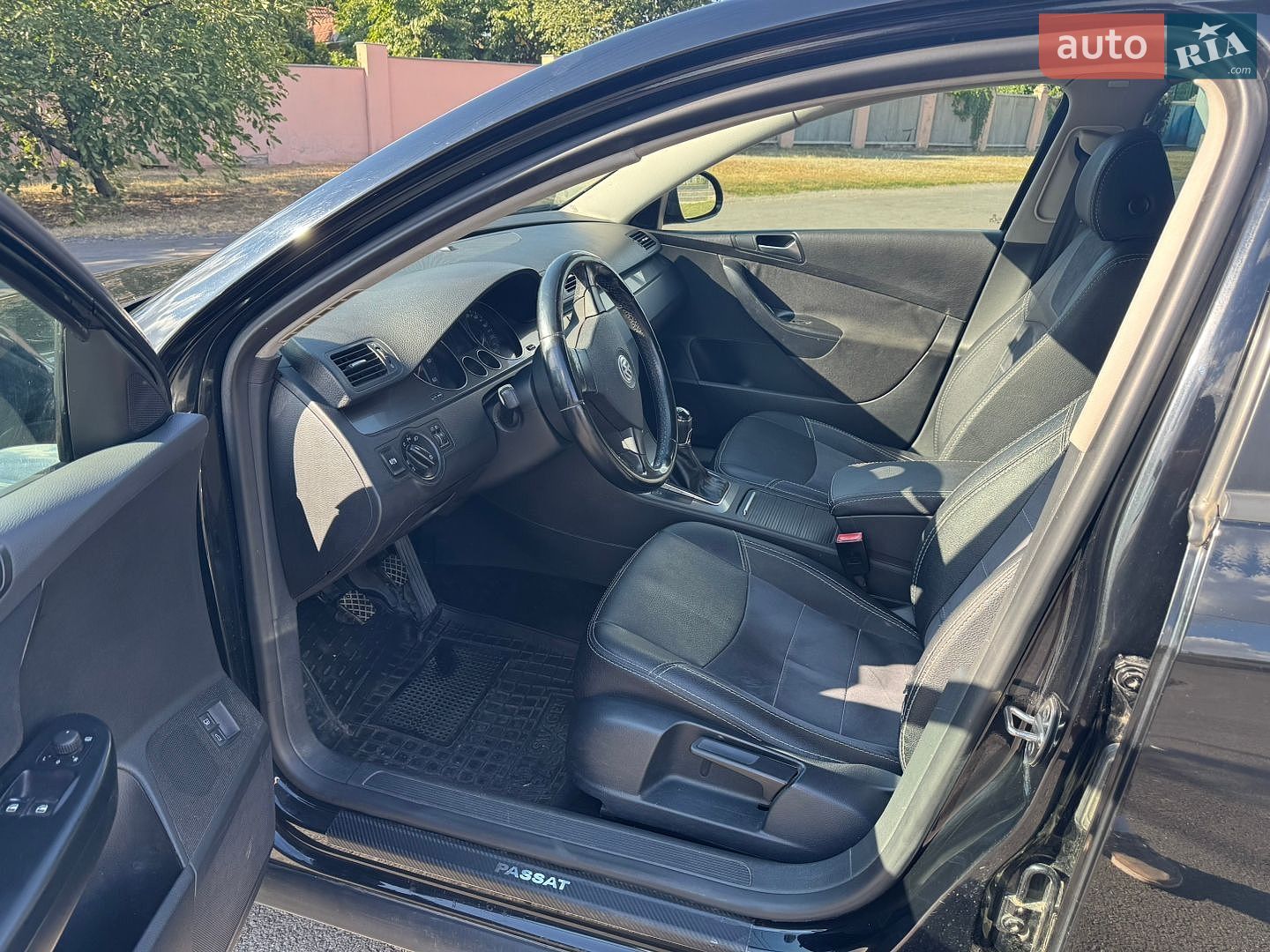 Volkswagen Passat 2009 VIN WVWZZZ3CZ9P031171 фото оголошення 14 з 32
