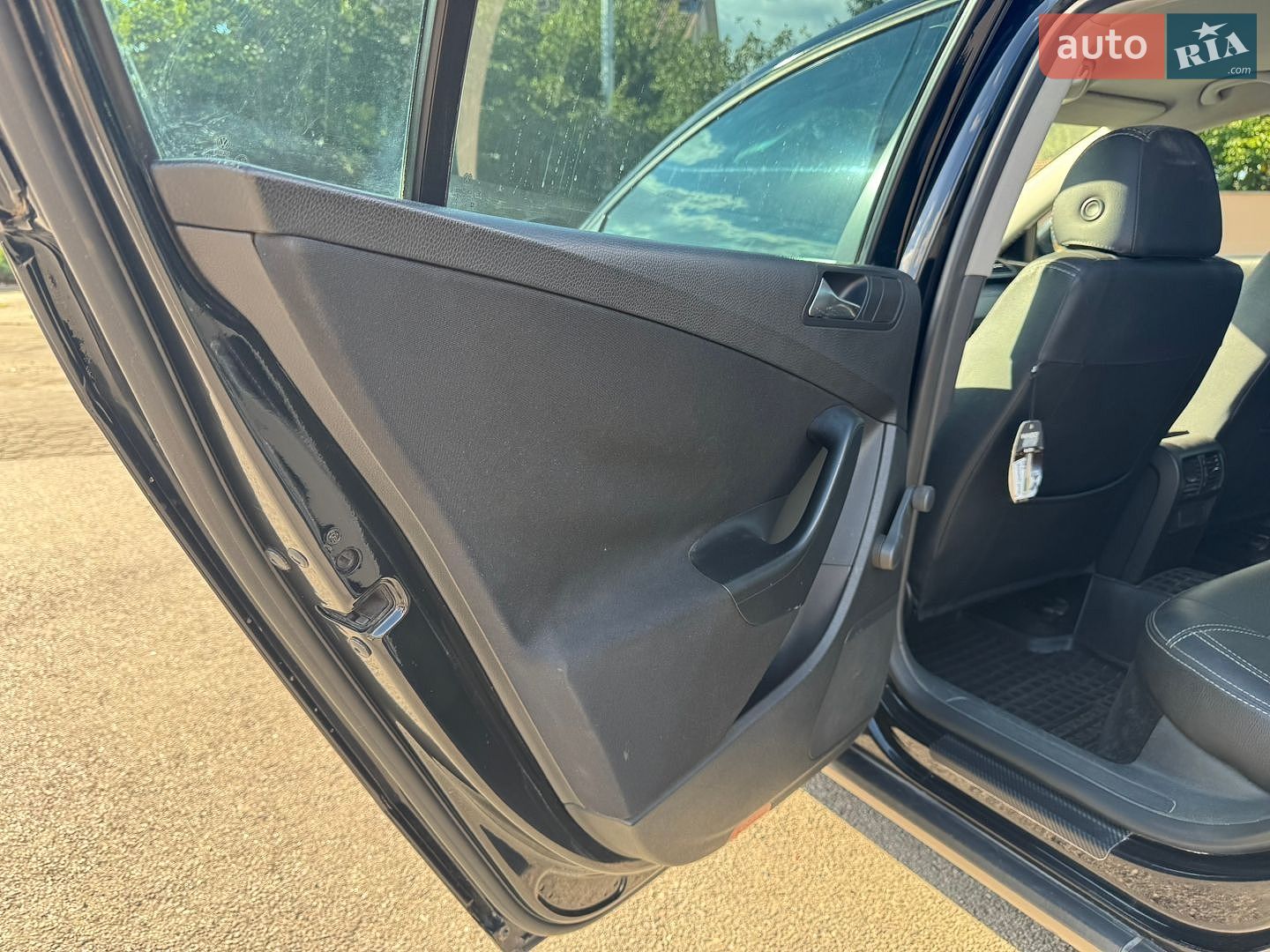Volkswagen Passat 2009 VIN WVWZZZ3CZ9P031171 фото оголошення 17 з 32
