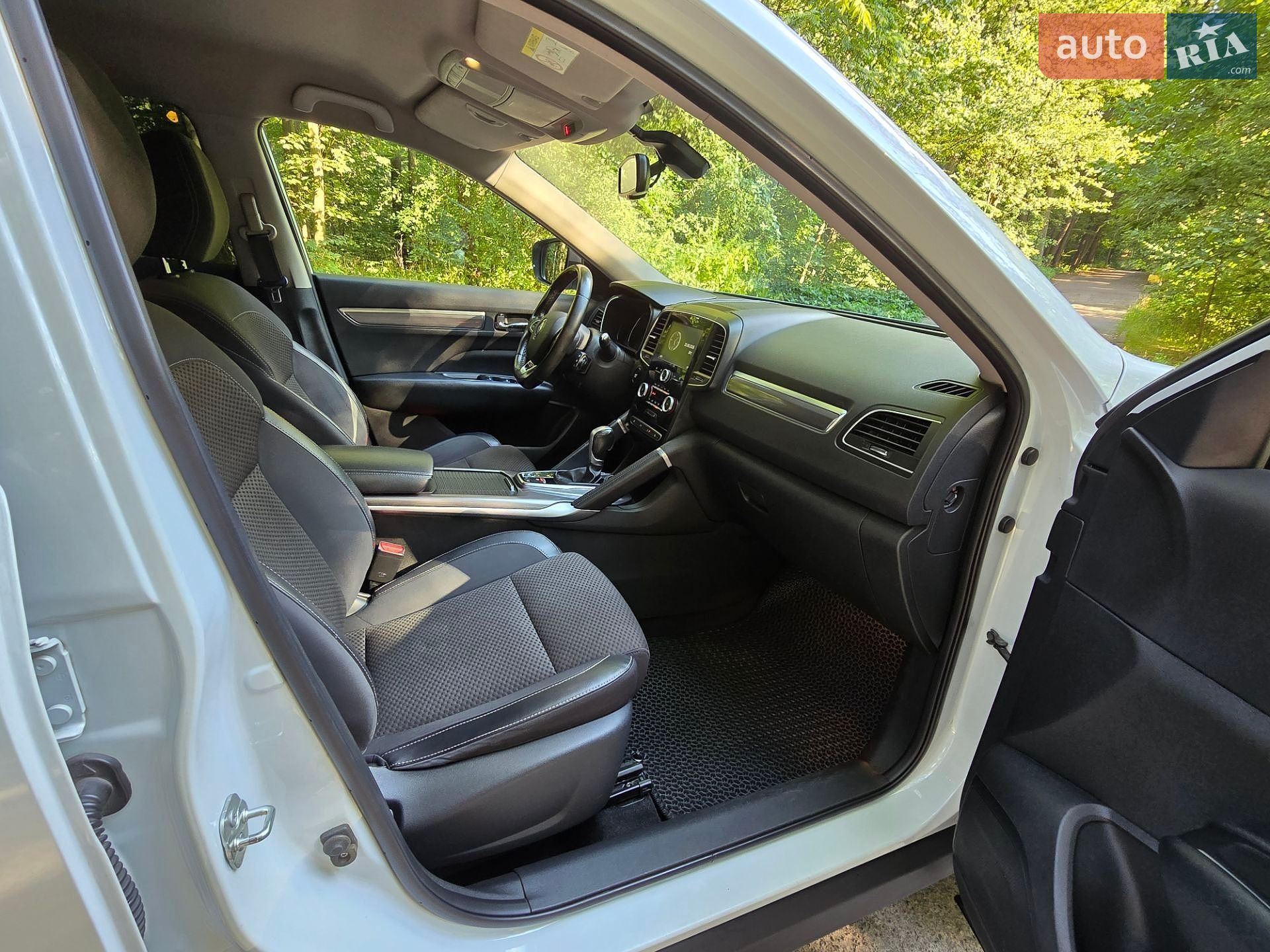 Renault Koleos 2017 VIN VF1RZG00158270111 фото оголошення 8 з 12