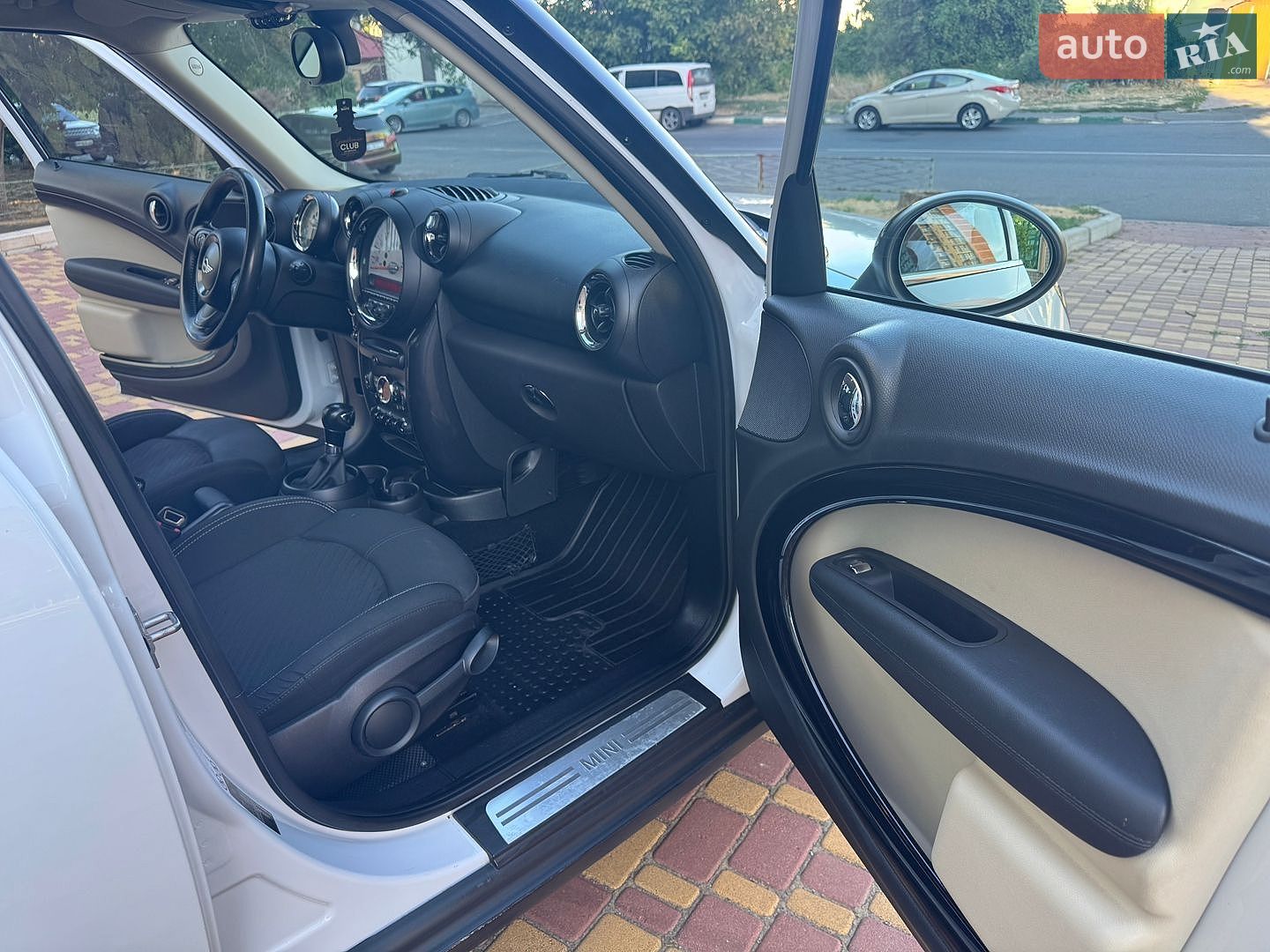 Mini Countryman 2013 VIN WMWXD31090WP95871 фото оголошення 19 з 29