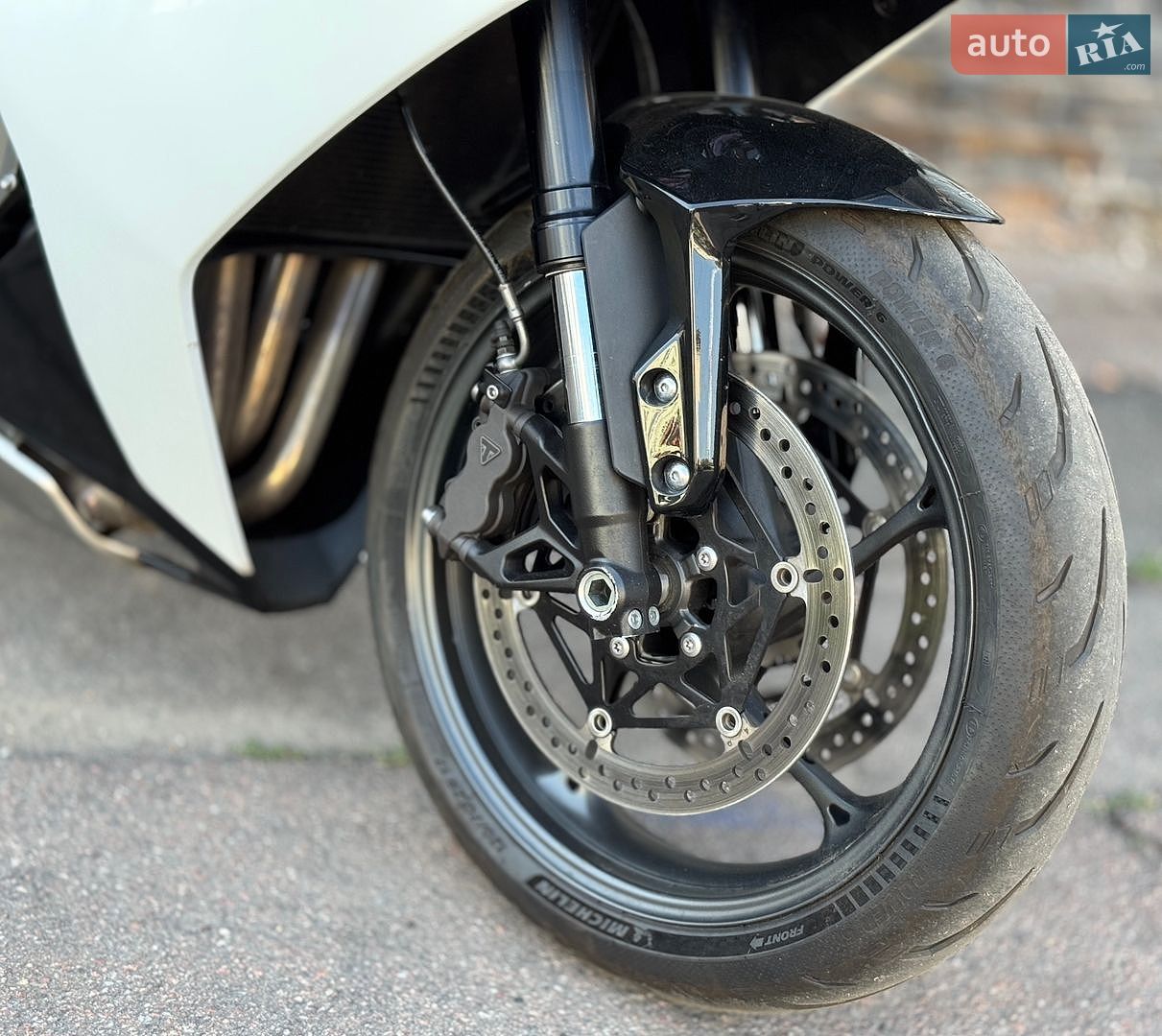 TRIUMPH DAYTONA 660 2024 VIN SMTL23UF7STBW5959 фото оголошення 7 з 15