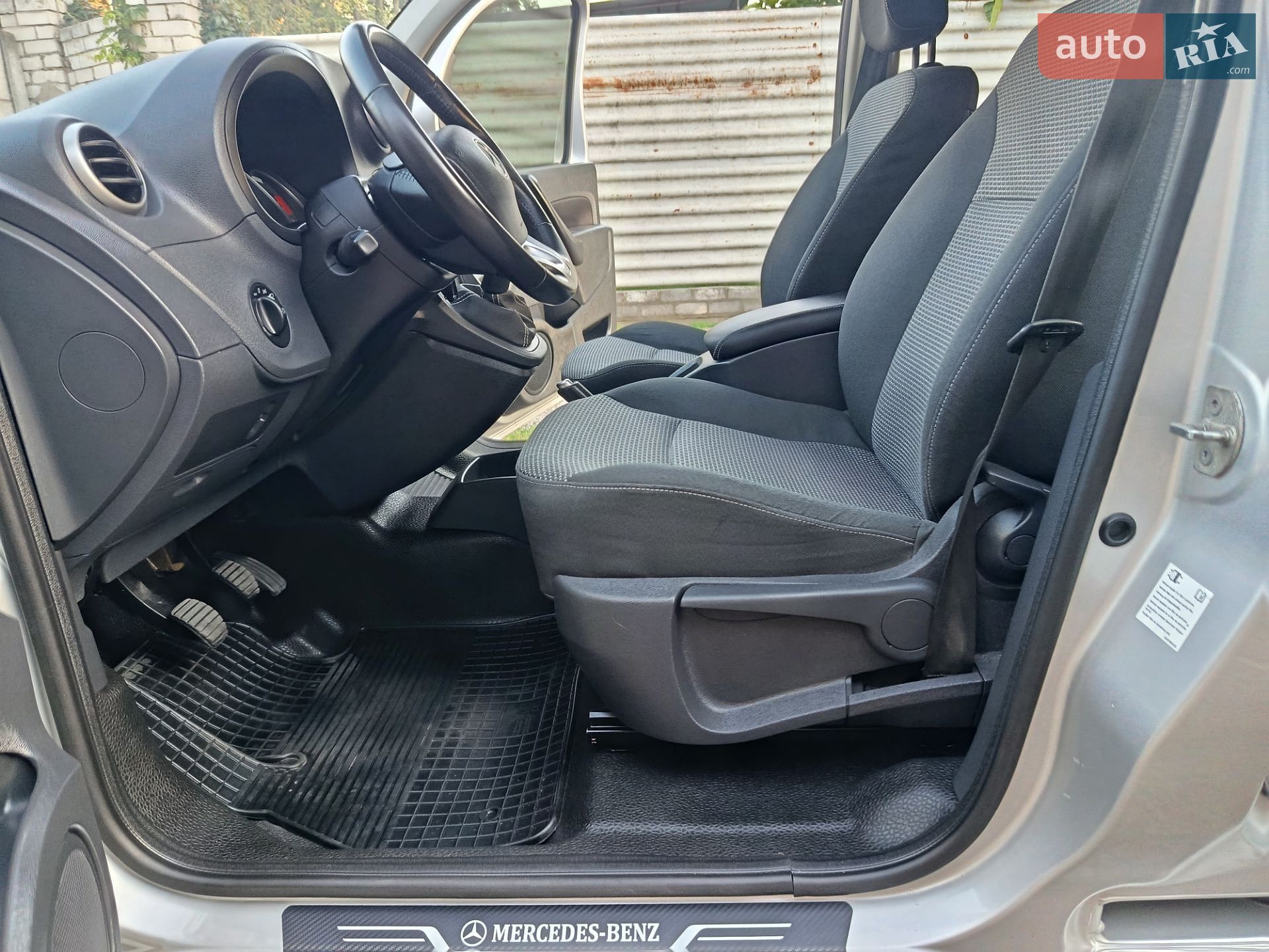 Mercedes-Benz Citan 2017 VIN WDF4156051U202911 фото оголошення 3 з 95