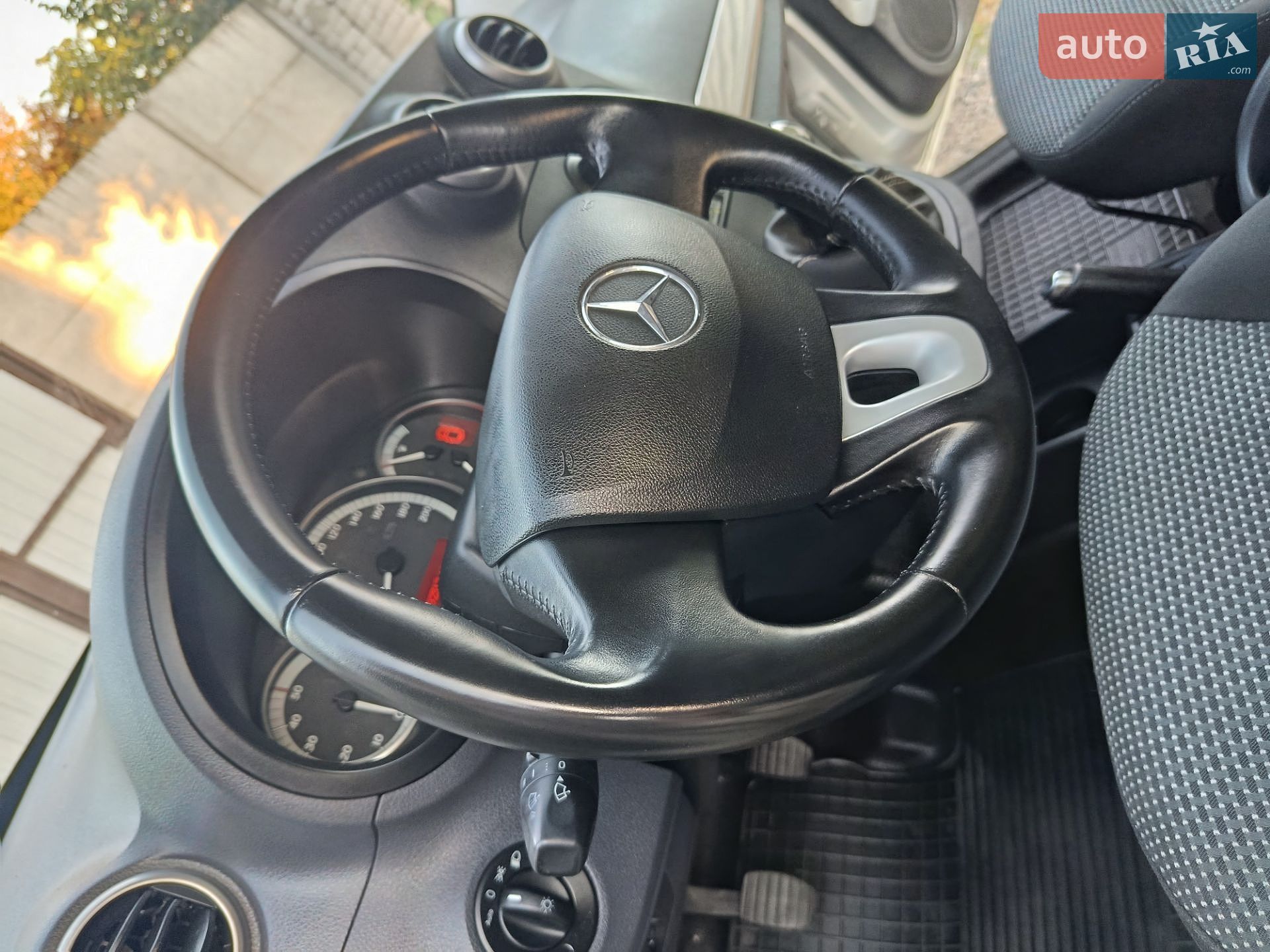 Mercedes-Benz Citan 2017 VIN WDF4156051U202911 фото оголошення 4 з 95