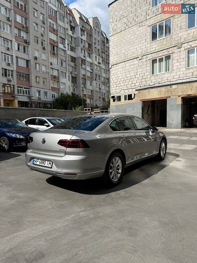 Volkswagen Passat 2016 VIN WVWZZZ3CZGE184923 фото оголошення 5 з 30
