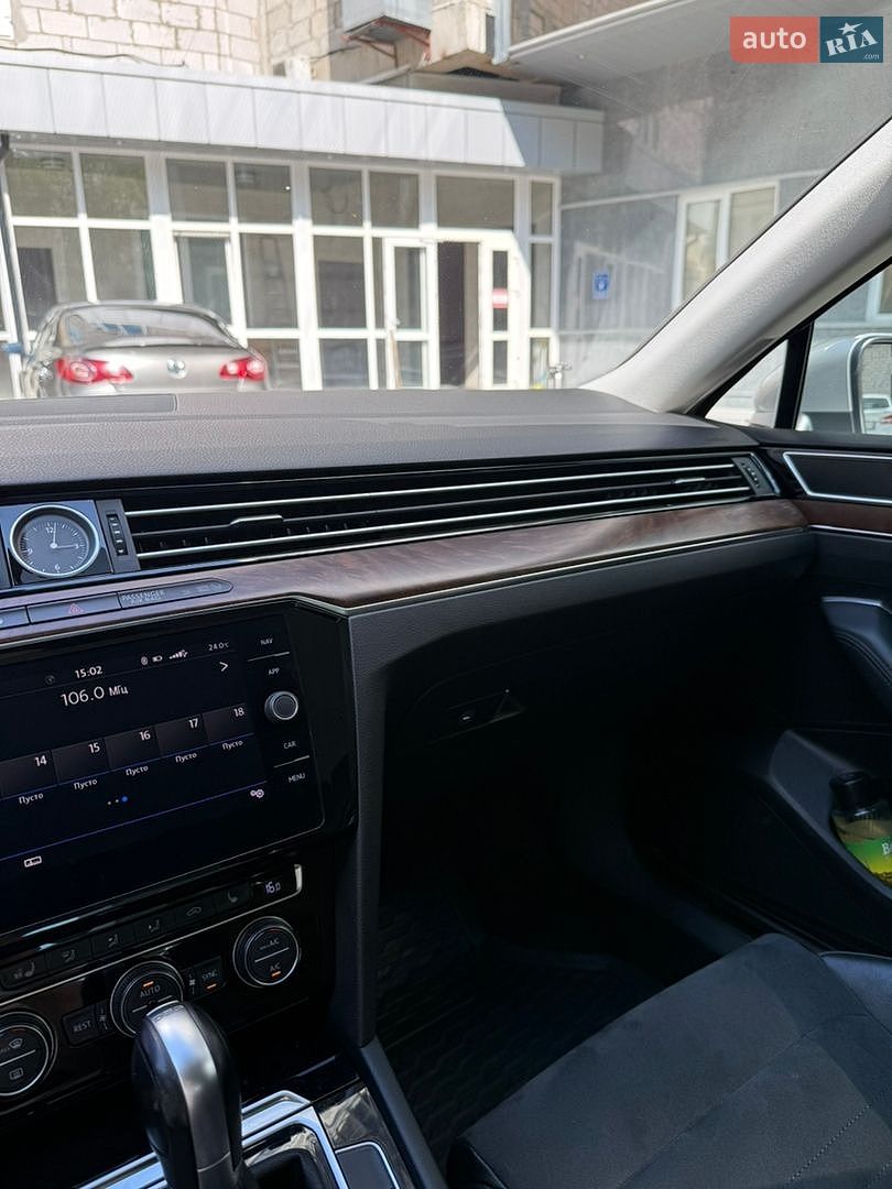 Volkswagen Passat 2016 VIN WVWZZZ3CZGE184923 фото оголошення 22 з 30