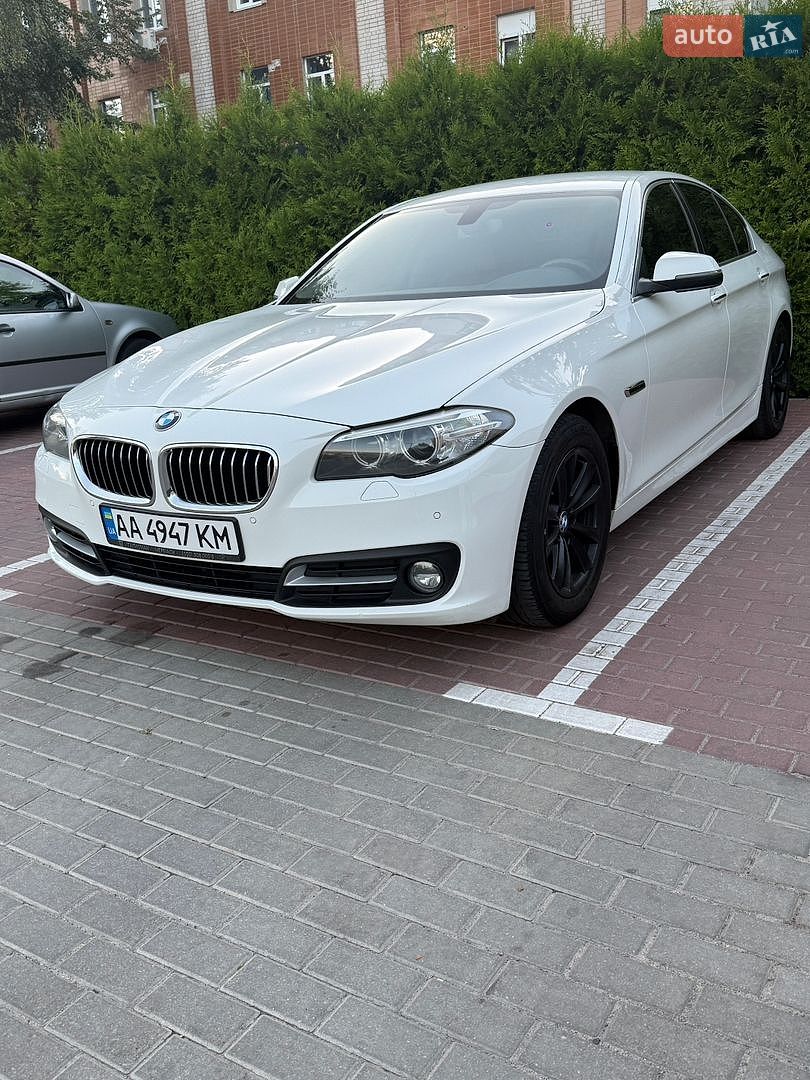 BMW 5 Series 2016 VIN WBA5A31000G369156 фото оголошення 8 з 22