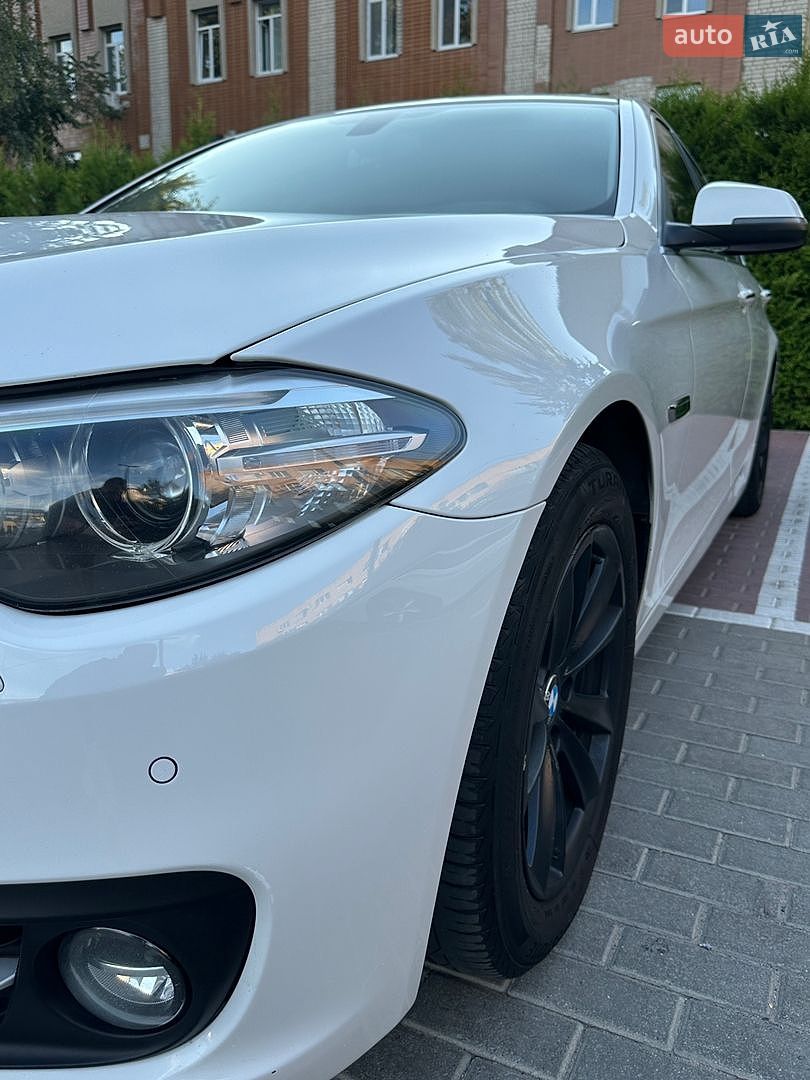 BMW 5 Series 2016 VIN WBA5A31000G369156 фото оголошення 9 з 22