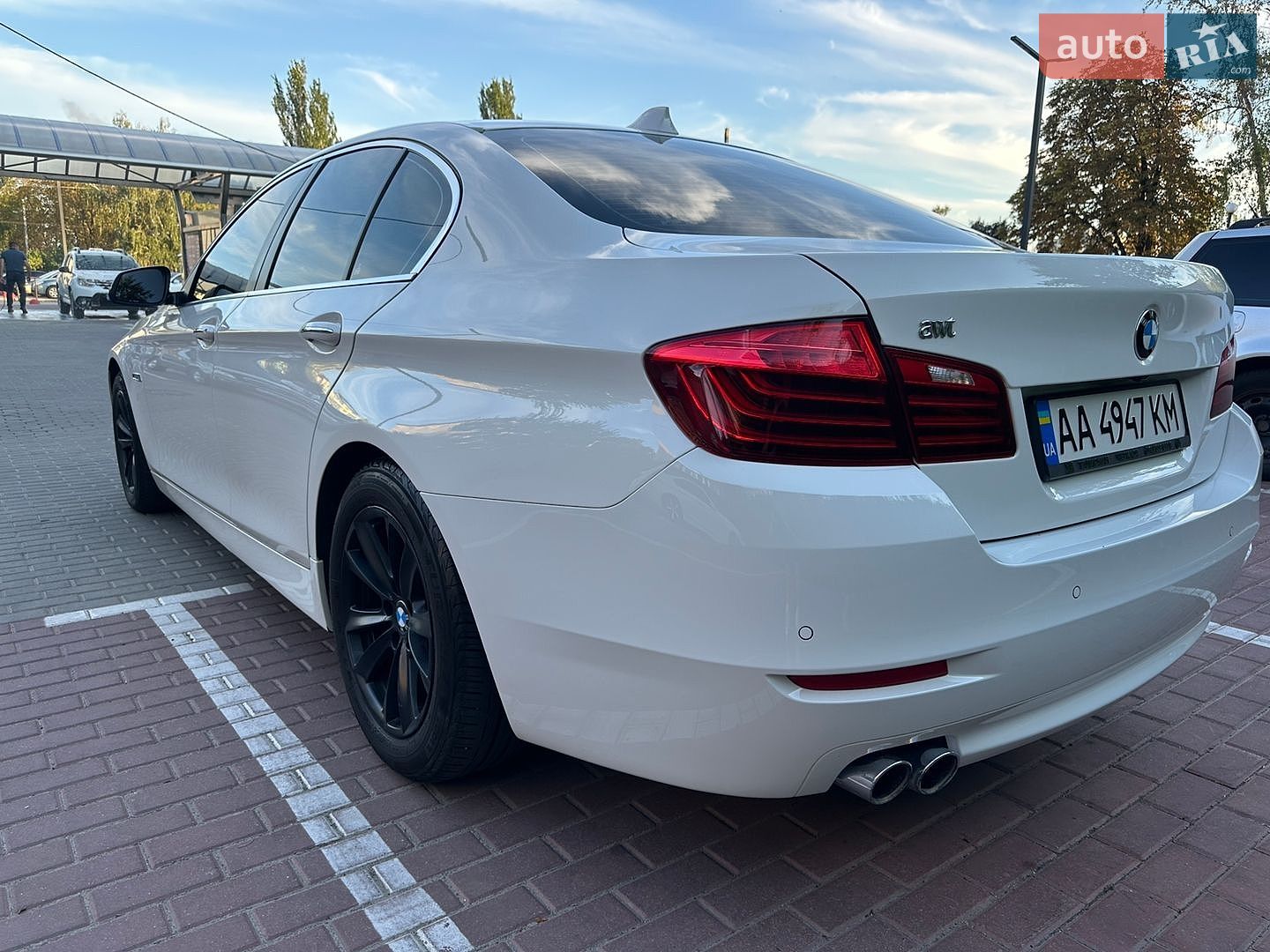 BMW 5 Series 2016 VIN WBA5A31000G369156 фото оголошення 11 з 22