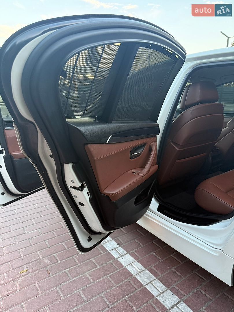 BMW 5 Series 2016 VIN WBA5A31000G369156 фото оголошення 15 з 22