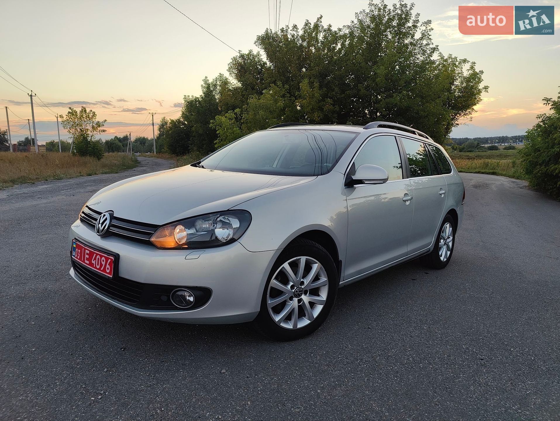 Volkswagen Golf 2010 VIN WVWZZZ1KZAM668848 фото оголошення 2 з 32
