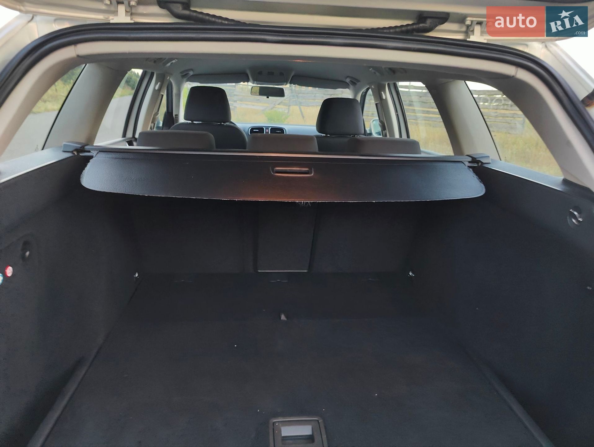 Volkswagen Golf 2010 VIN WVWZZZ1KZAM668848 фото оголошення 20 з 32
