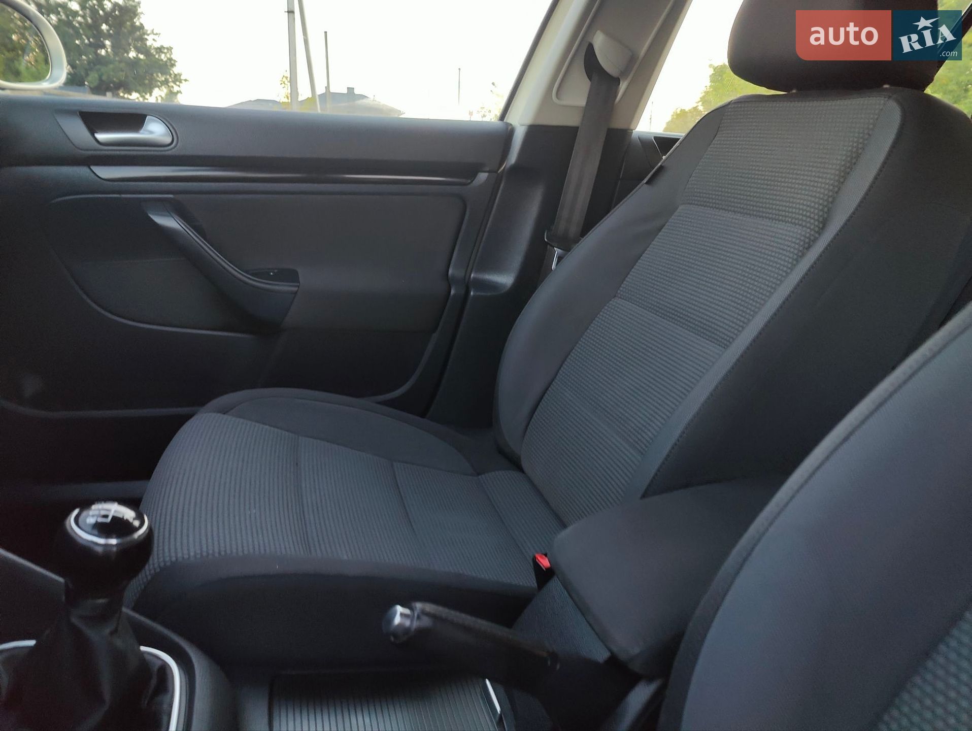 Volkswagen Golf 2010 VIN WVWZZZ1KZAM668848 фото оголошення 29 з 32