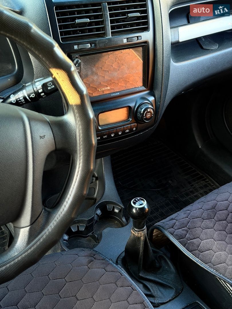 KIA Sportage 2007 VIN Y6LJE55227L000496 фото оголошення 2 з 25