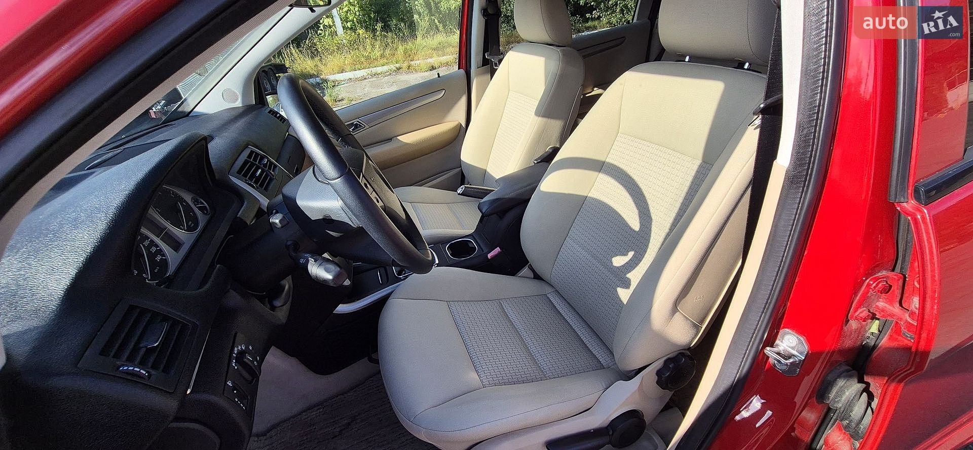 Mercedes-Benz B-Class 2009 VIN WDD2452322J540158 фото оголошення 17 з 32