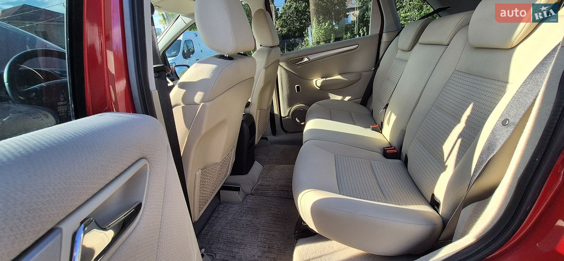 Mercedes-Benz B-Class 2009 VIN WDD2452322J540158 фото оголошення 26 з 32