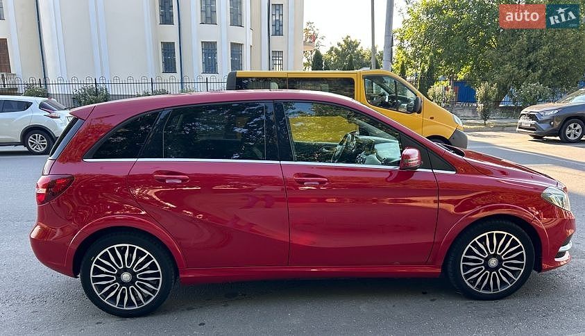 Mercedes-Benz B-Class 2016 VIN WDD2428901J011047 фото оголошення 3 з 21