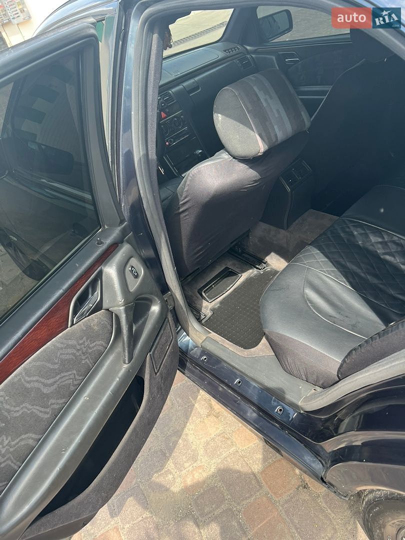 Mercedes-Benz E-Class 1996 VIN WDB2100371A074589 фото оголошення 9 з 13