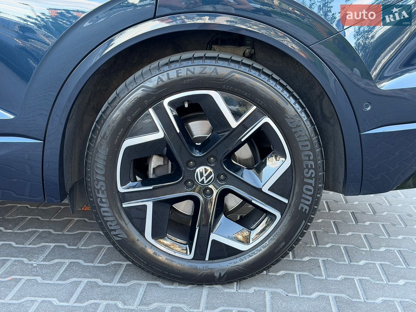 Volkswagen Touareg 2023 VIN WVGZZZCR2RD011966 фото оголошення 9 з 106