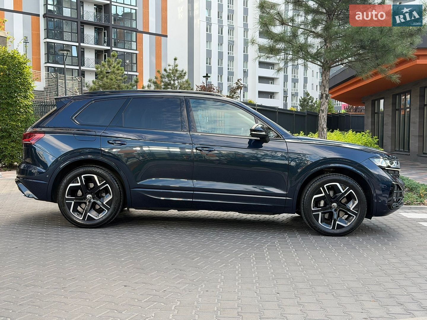 Volkswagen Touareg 2023 VIN WVGZZZCR2RD011966 фото оголошення 20 з 106
