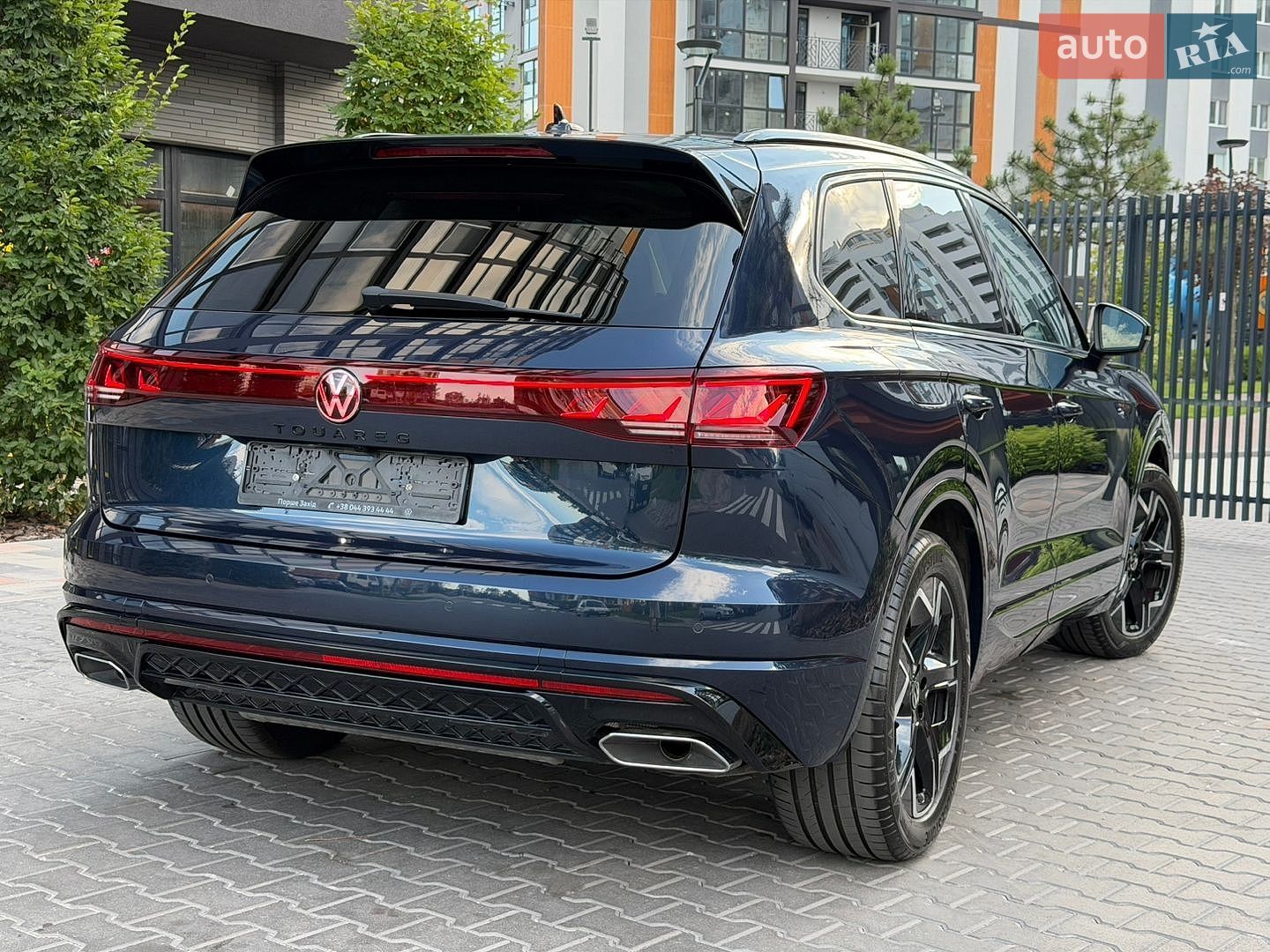 Volkswagen Touareg 2023 VIN WVGZZZCR2RD011966 фото оголошення 19 з 106