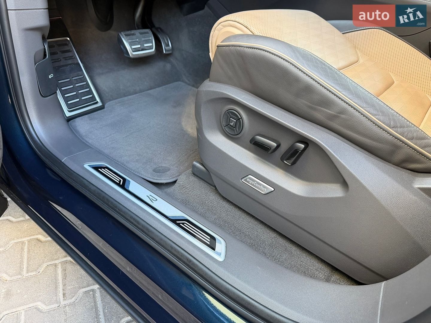 Volkswagen Touareg 2023 VIN WVGZZZCR2RD011966 фото оголошення 39 з 106